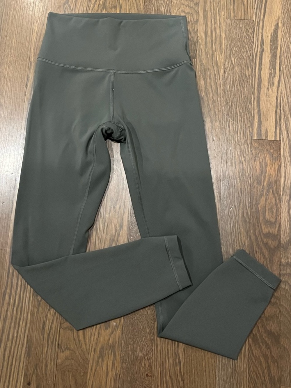 Lululemon Align™ High-Rise Leggings 25" in Olive Green - Picture 2 of 9